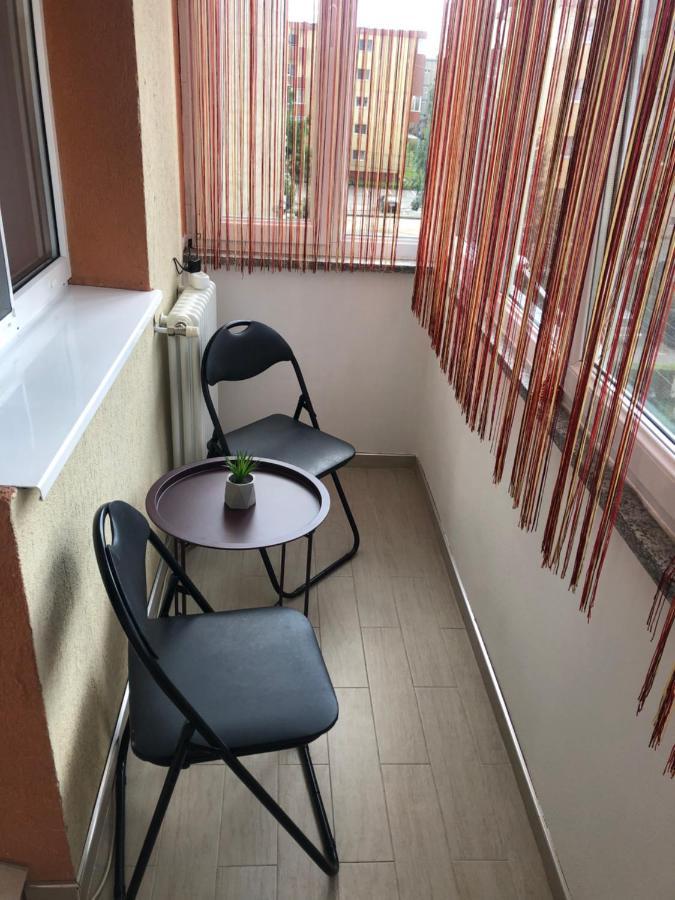 Denis Apartament Турда Екстериор снимка