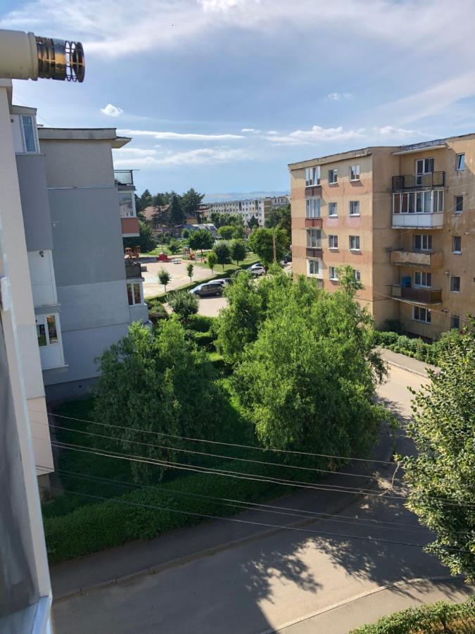 Denis Apartament Турда Екстериор снимка