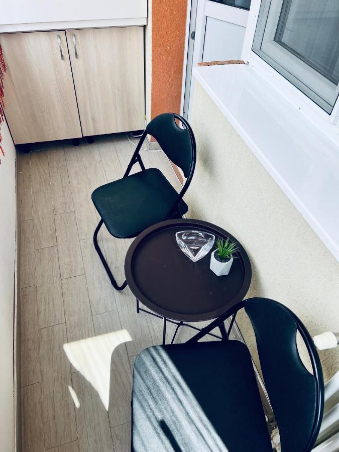 Denis Apartament Турда Екстериор снимка